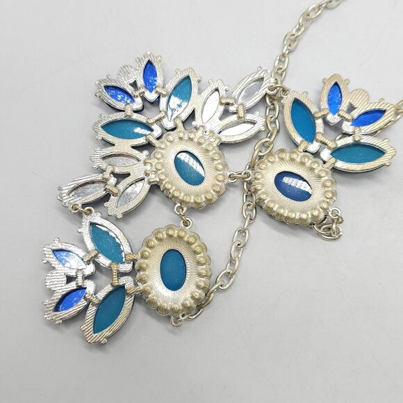 Blue Green Acrylic Statement Flower Necklace With Silver Chain Lobster Clasp - Picture 7 of 8